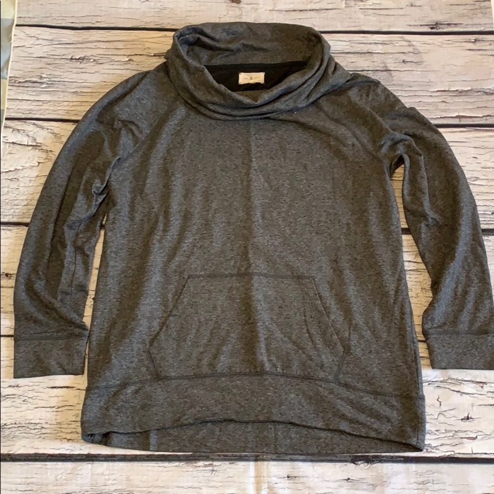 Lou & Grey Sweatshirt